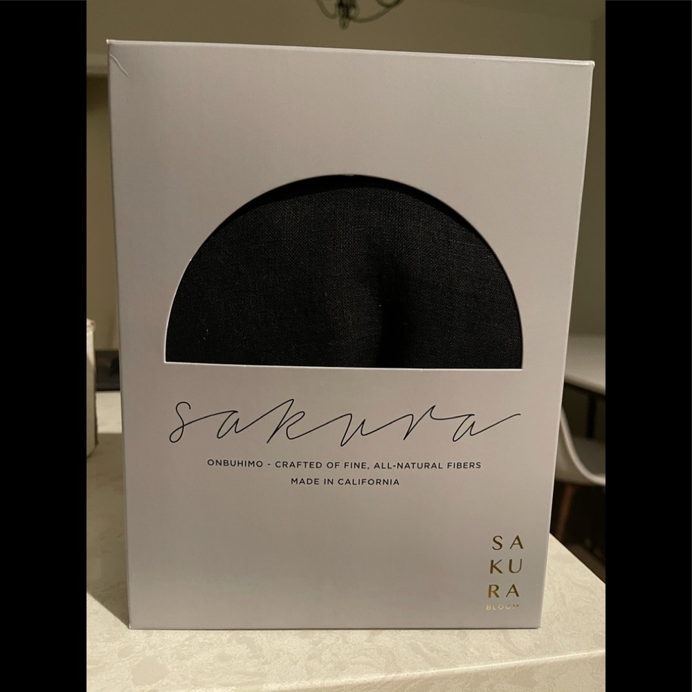 Black linen with black leather Onbuhimo carrier